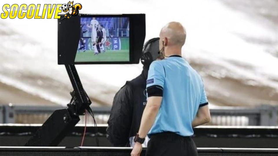 Lý do VAR được áp dụng 