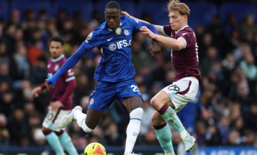 Chelsea sụp đổ vì một "cơn bão hoàn hảo" hội tụ đủ yếu tố